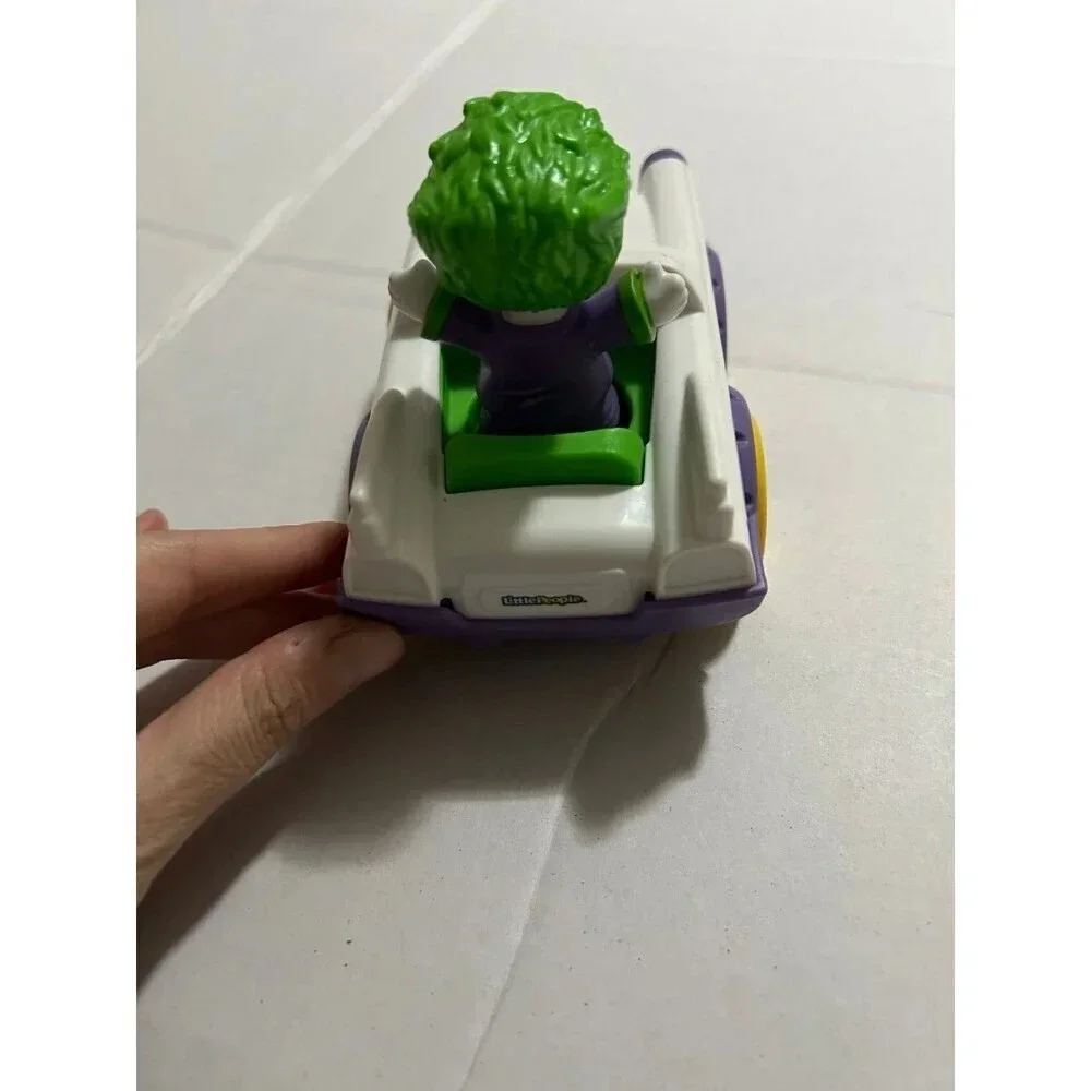 Fisher Price Little People DC Super Friends Joker Figure and Car